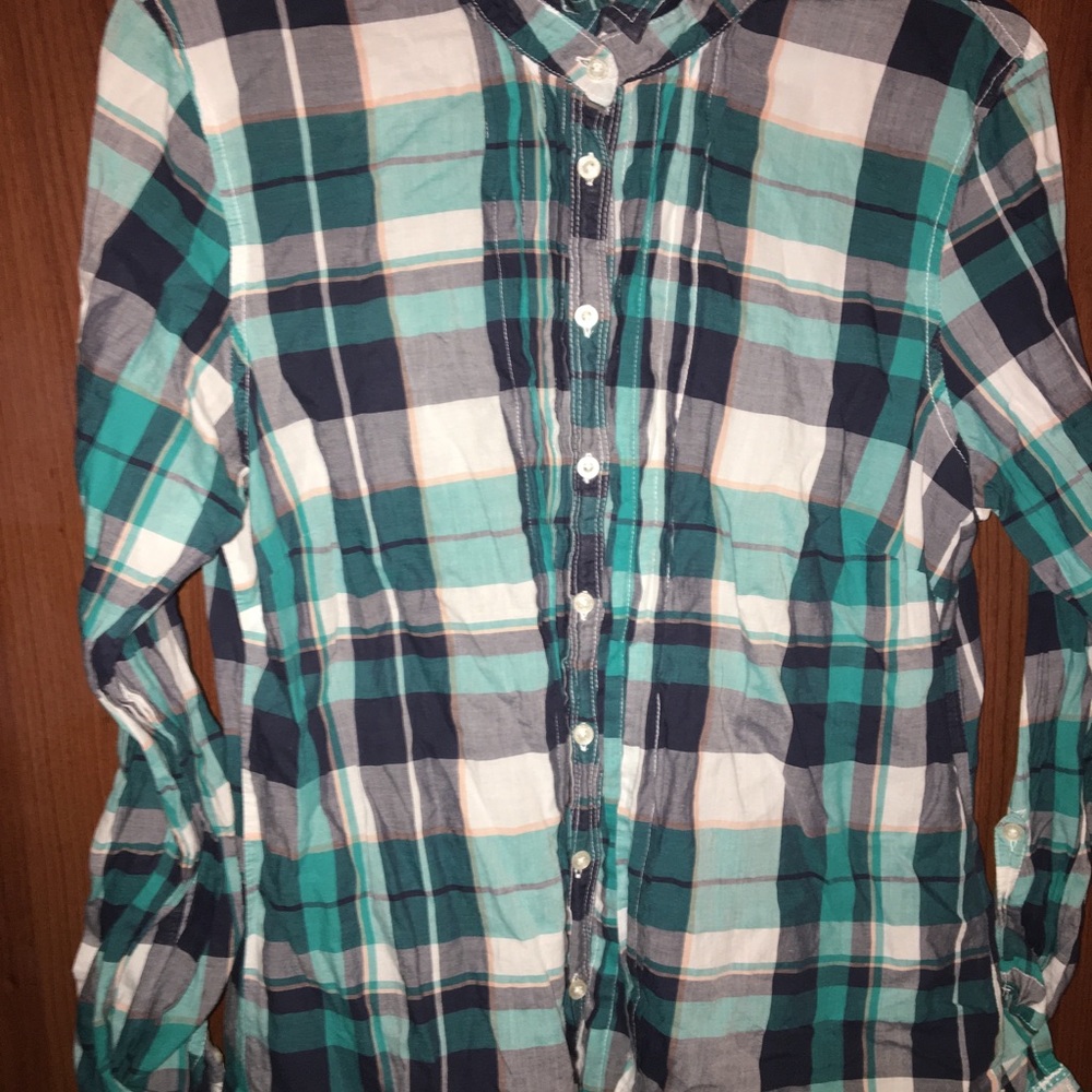 Women’s shirt